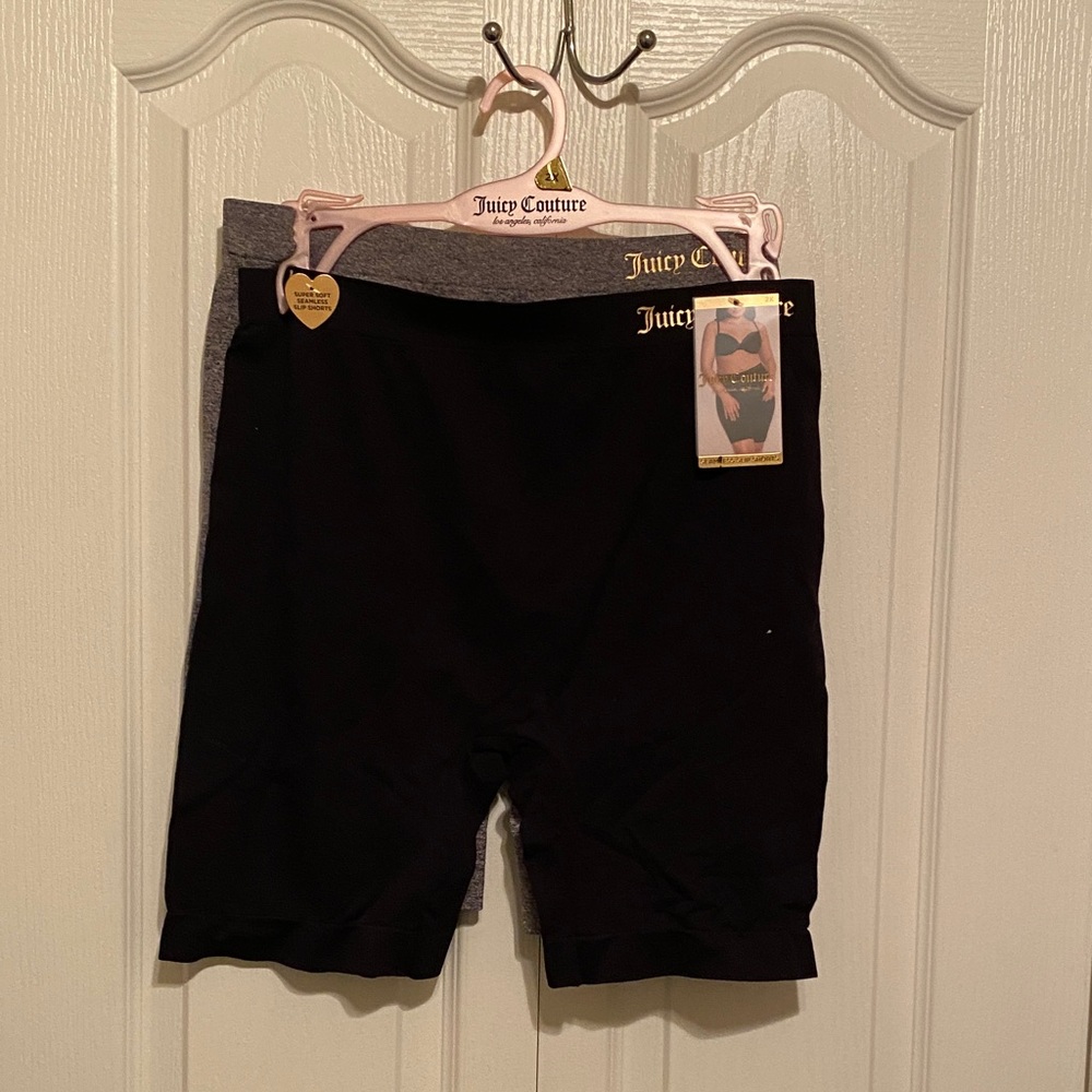 Juicy Couture women’s Black and Gray Shapeware